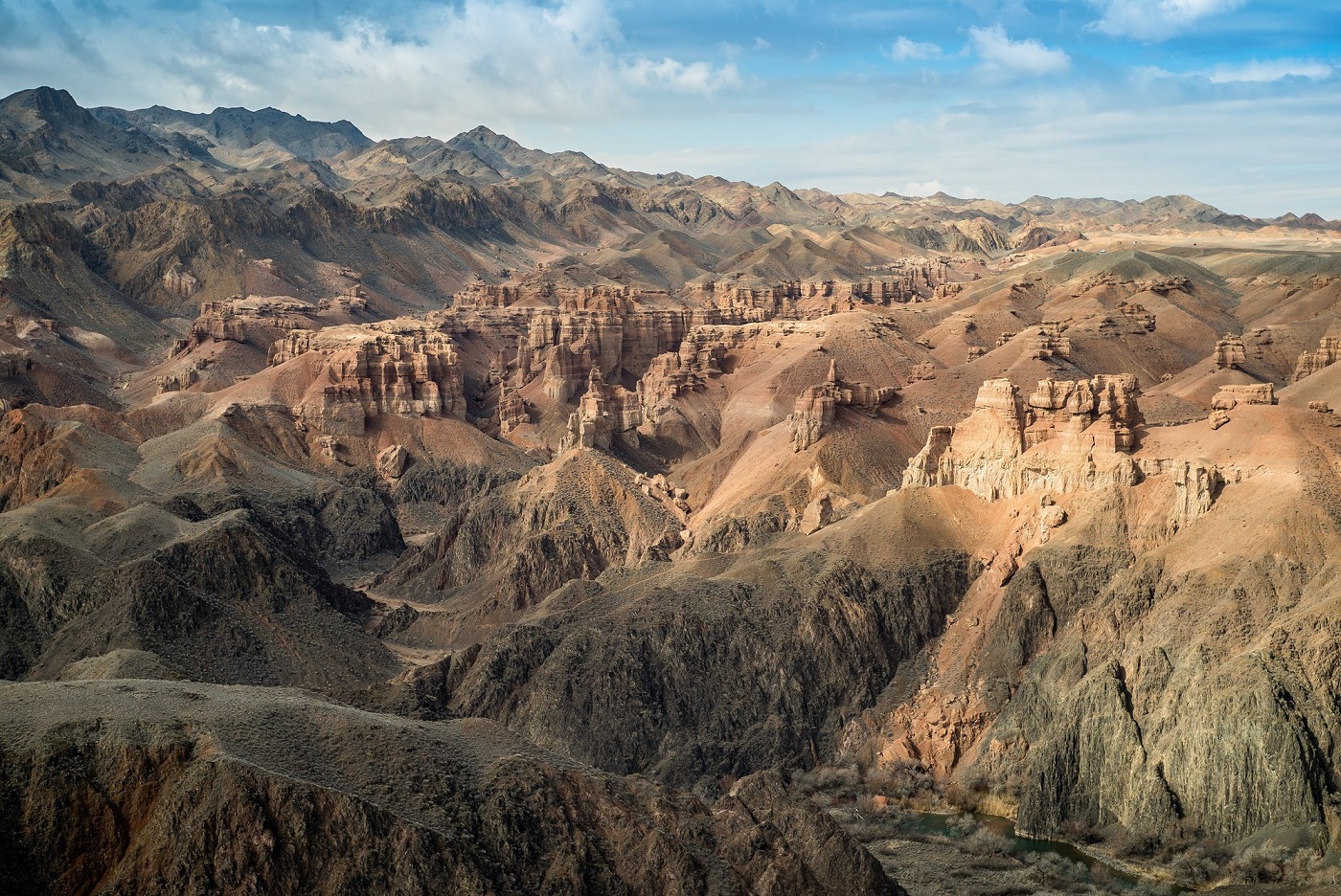 <p>Location "Napoleon", Charyn Canyon, photo by Alan Shafigulin</p>
