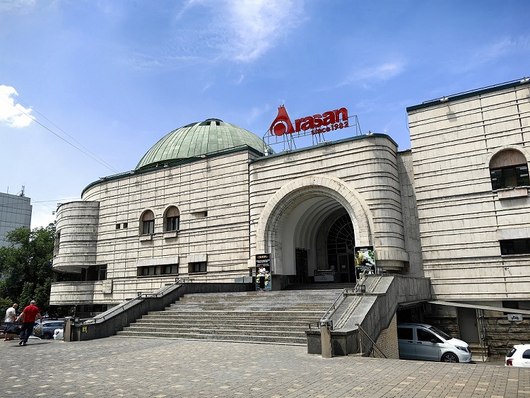 <p>The main entrance to the Arasan baths, Almaty</p>
