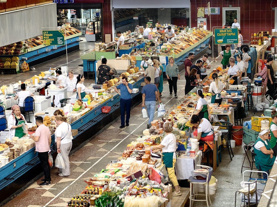 <p>Green Bazaar, Almaty</p>
