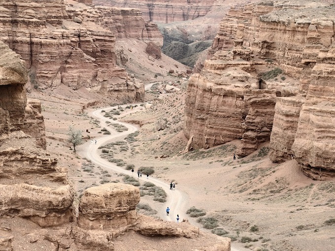 <p>Canyon "Valley of Castles", Charyn Canyon, Almaty region</p>
