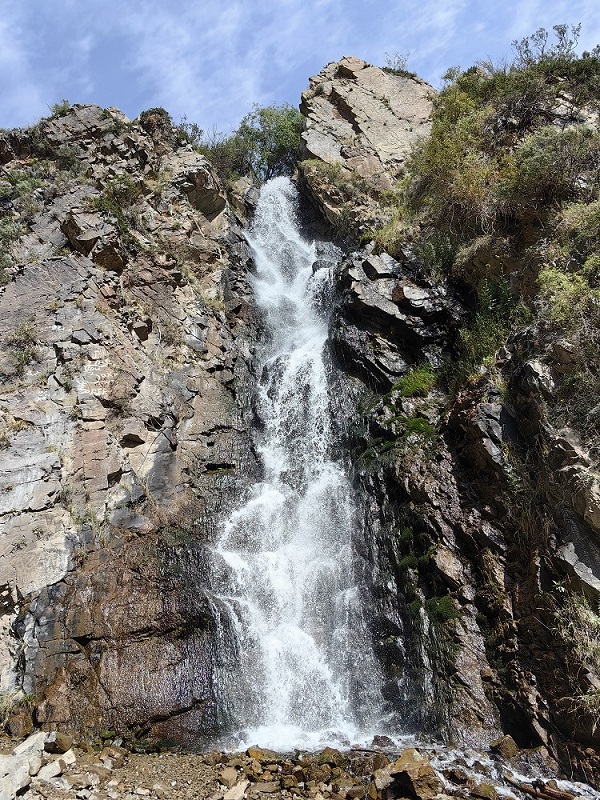 <p>Medvezhy Waterfall, Turgen Gorge</p>
